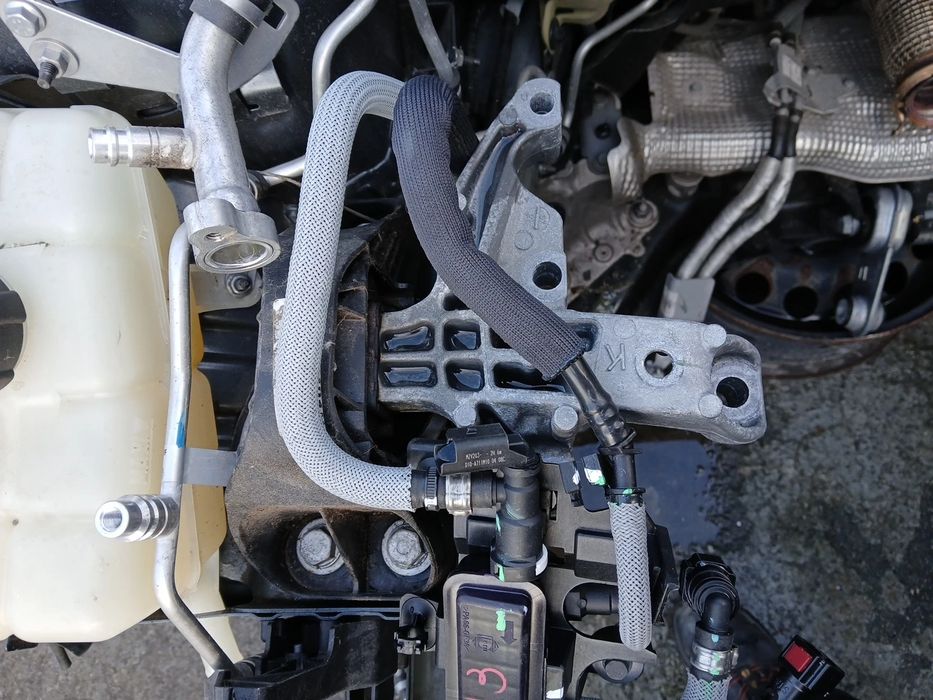 Apoio do motor RENAULT Megane IV (B9A/M_)
