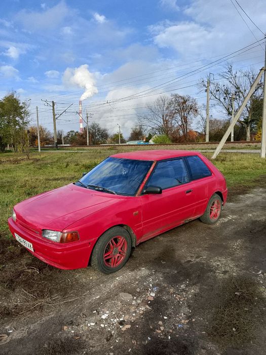 Продам Mazda 323