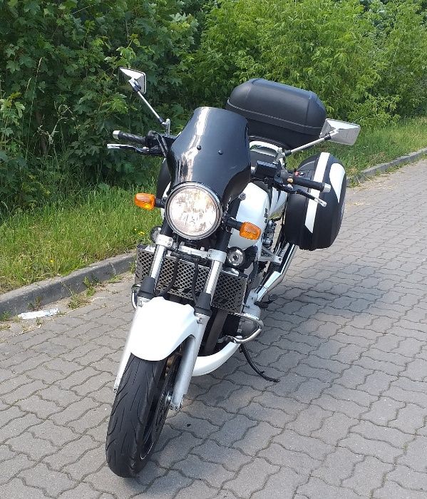 Suzuki GSX 1400cm 2002r