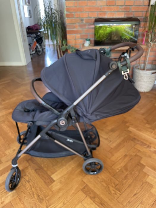 Wózek spacerowy Cybex Melio Magic Black