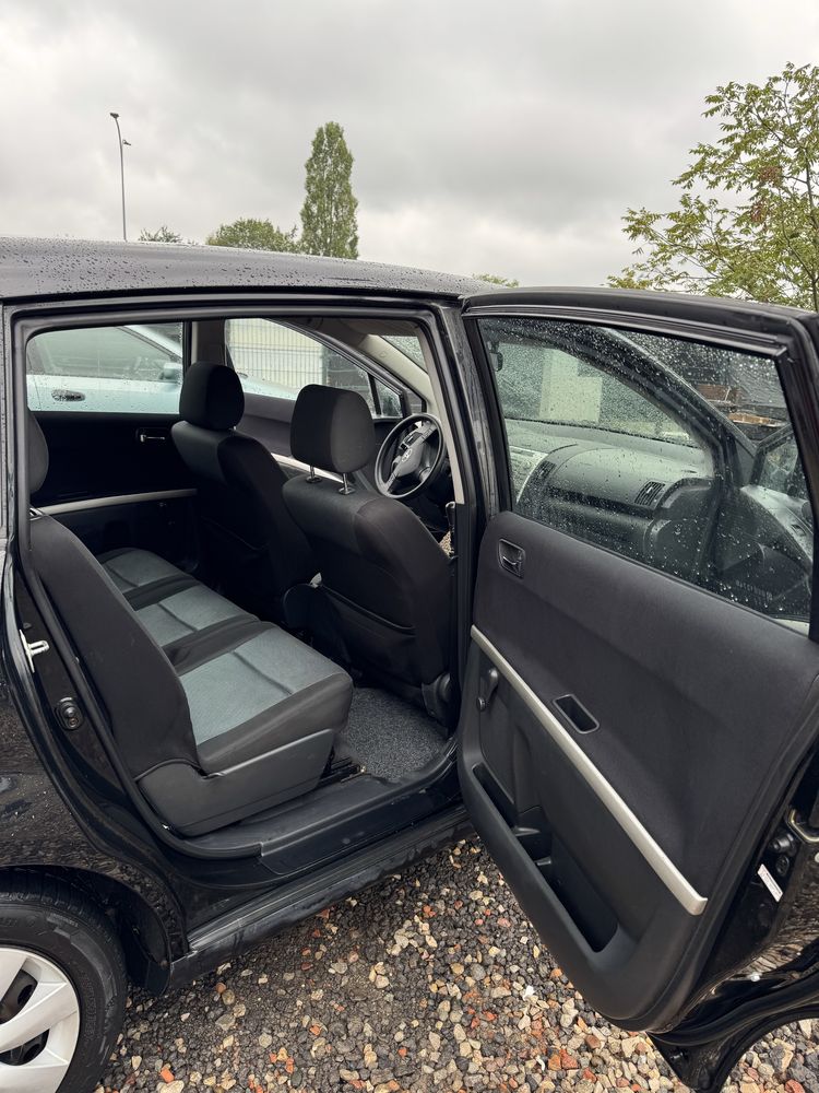 Toyota Corolla Verso idealny stan 2.0 diesel