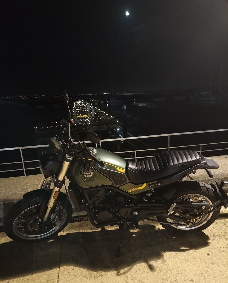 Vendo Benelli Leoncino 500 Trail (carta A2)