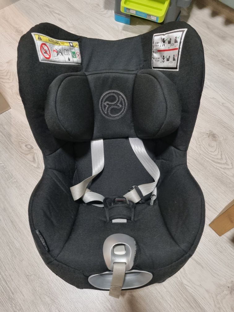 Fotelik z bazą Cybex Sirona isofix
