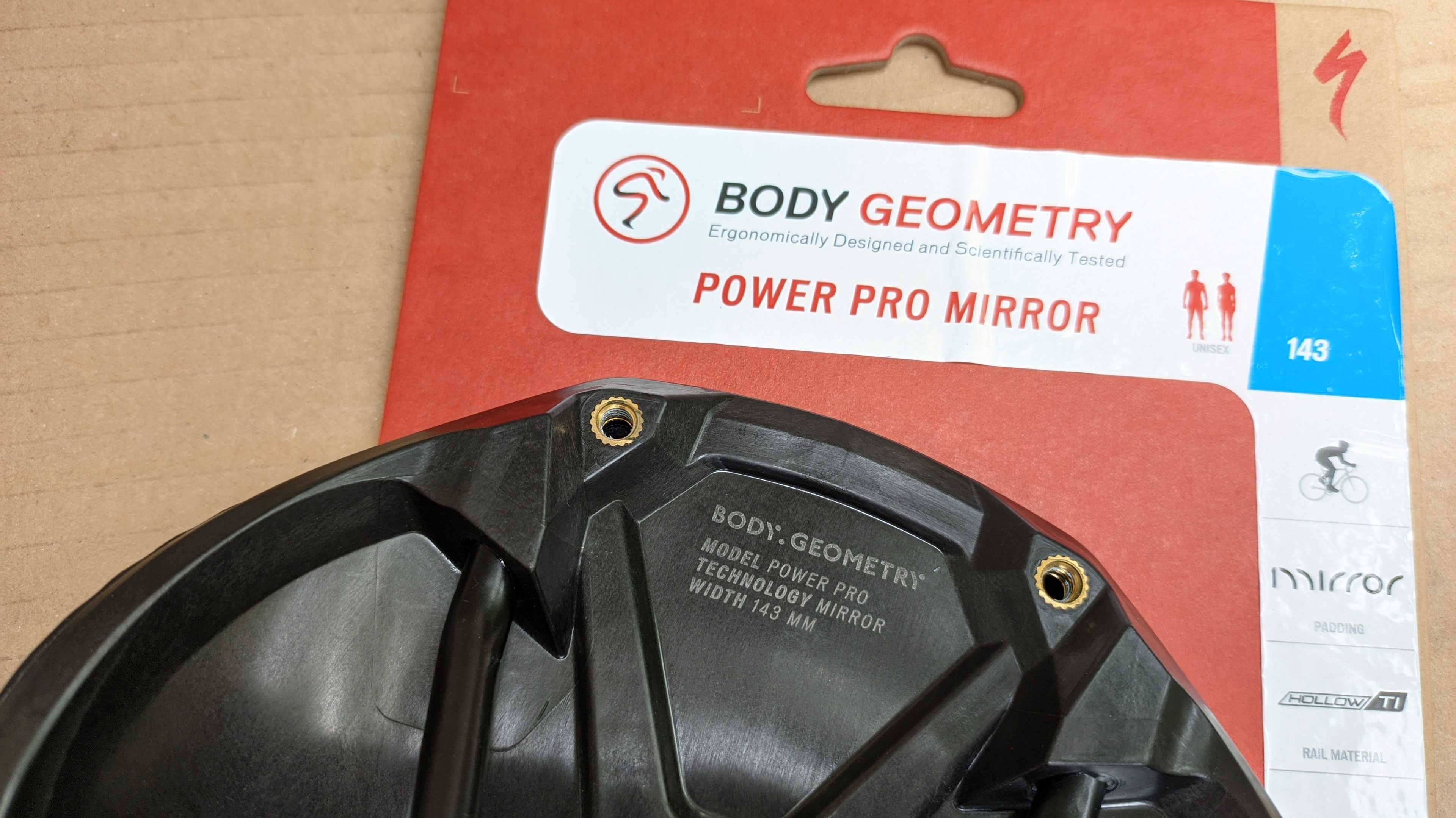 Selim Specialized Power Mirror Pro de 143mm, 3D printed, igual a novo