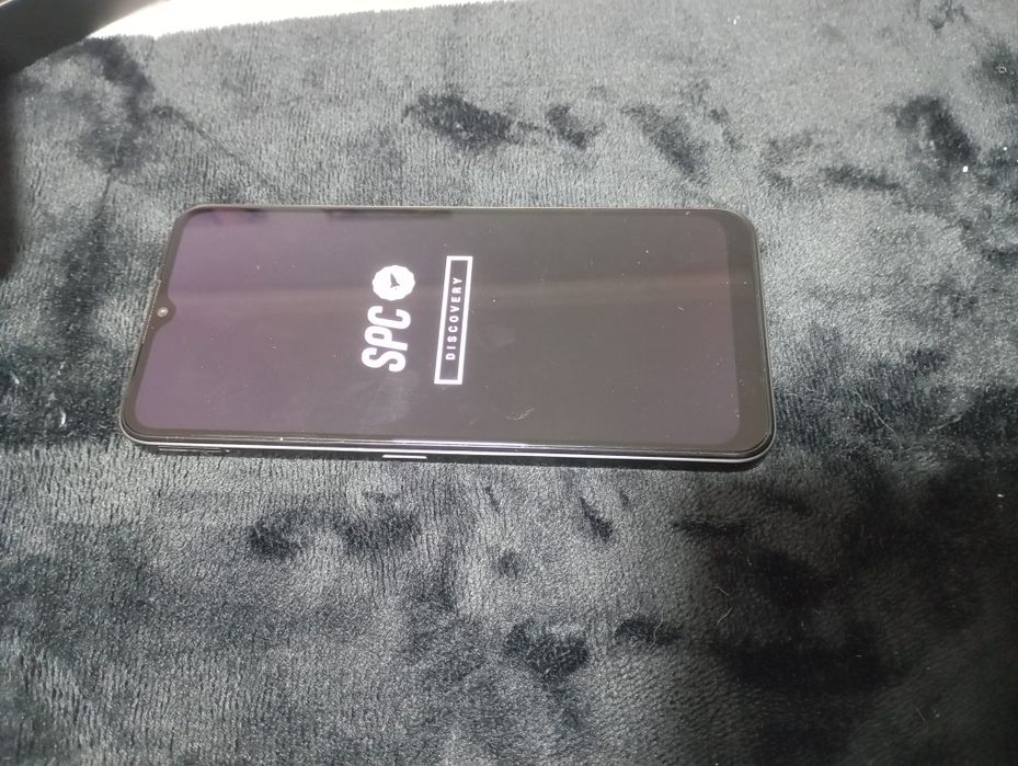 Vendo telemóvel novo nunca foi usado