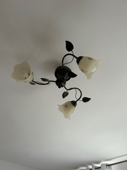 Żyrandol plus kinkiet