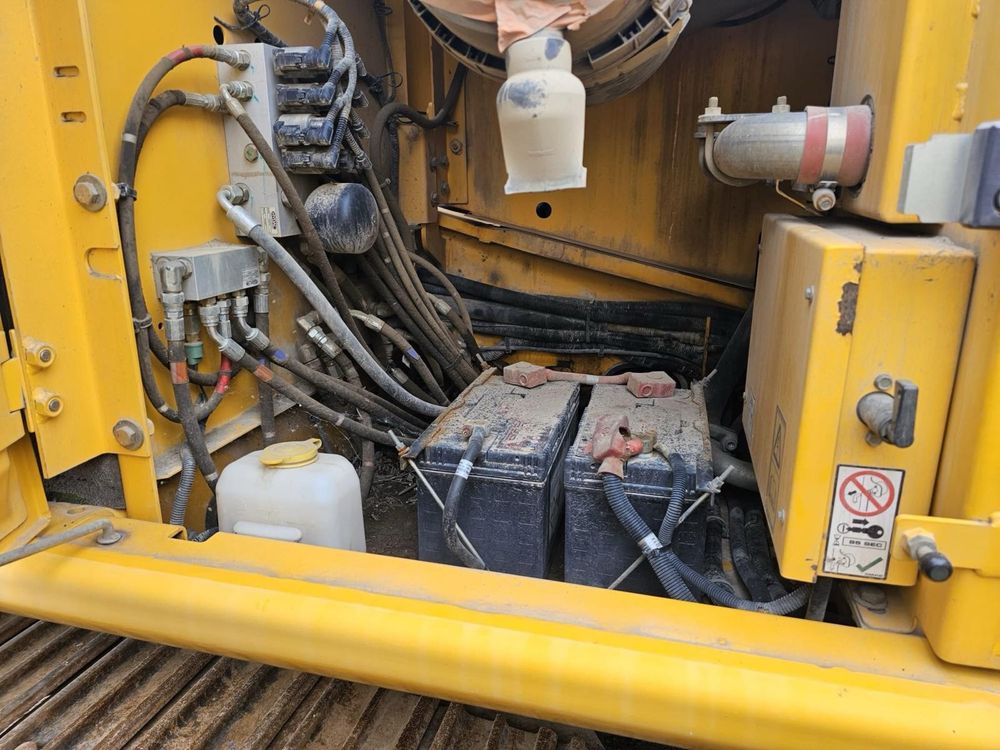 Екскаватор JCB 22