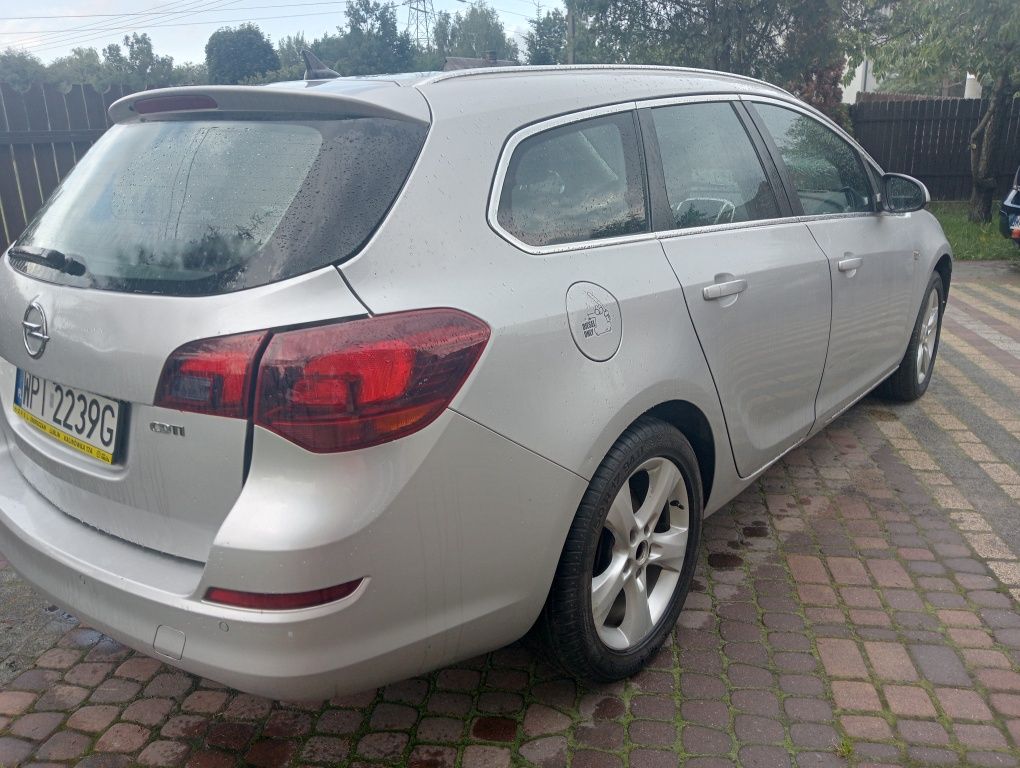 Opel Astra Całość lub czesci