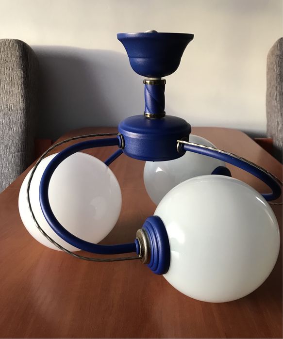 Żyrandol na trzy żarówki Niebieski