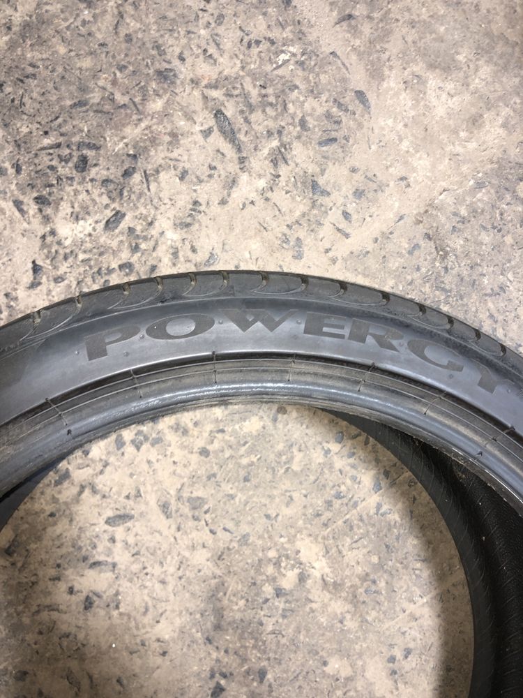 Продам шини резину літо 225/40 R18  92Y