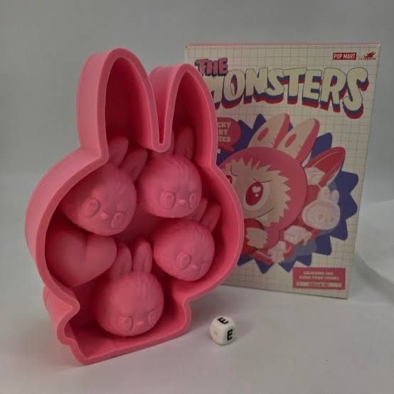 ОРИГІНАЛ ‼️ НОВИНКА ЕКСЛЮЗИВ Лабубу wacky mart формочка для льоду