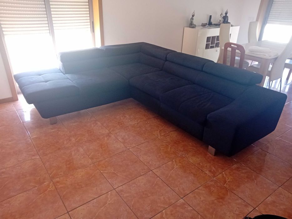 Sala de estar e jantar completa