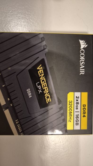Pamięć RAM Corsair Vengeance LPX 16GB DDR4 2x8GB 3200MHz CL16 NOWE