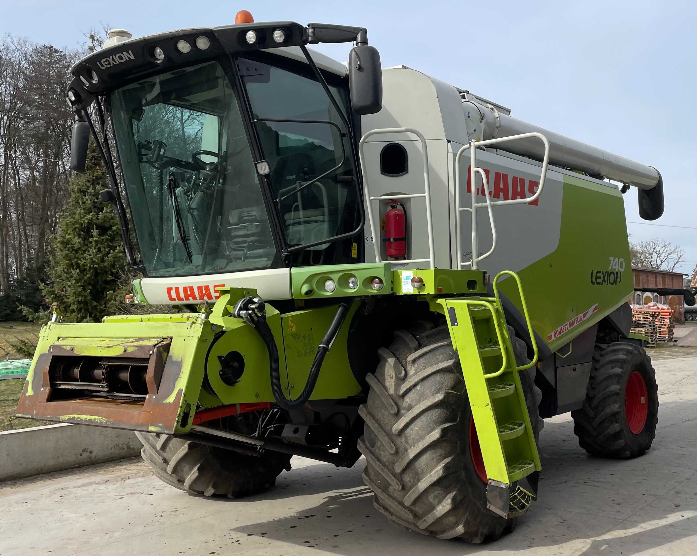 Kombajn claas lexion 740