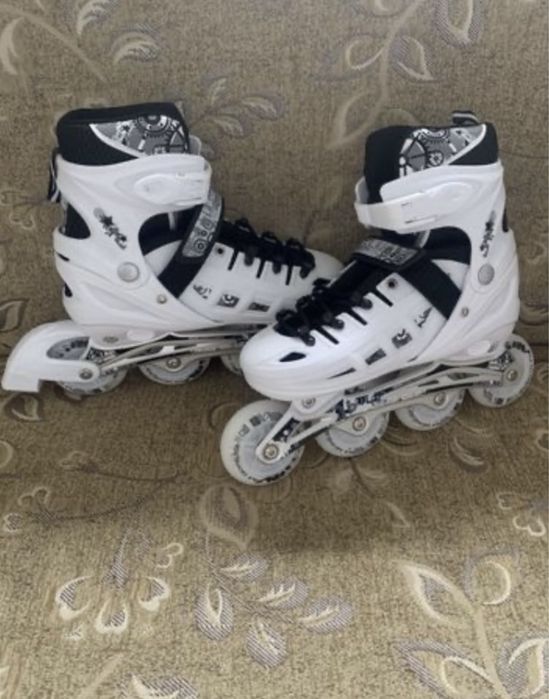 Rolki łyżwy regulowane 39-42 LED