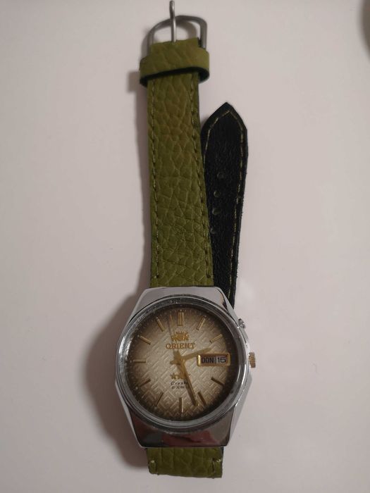 Orient Crystal 21 jewels - pasek zielony