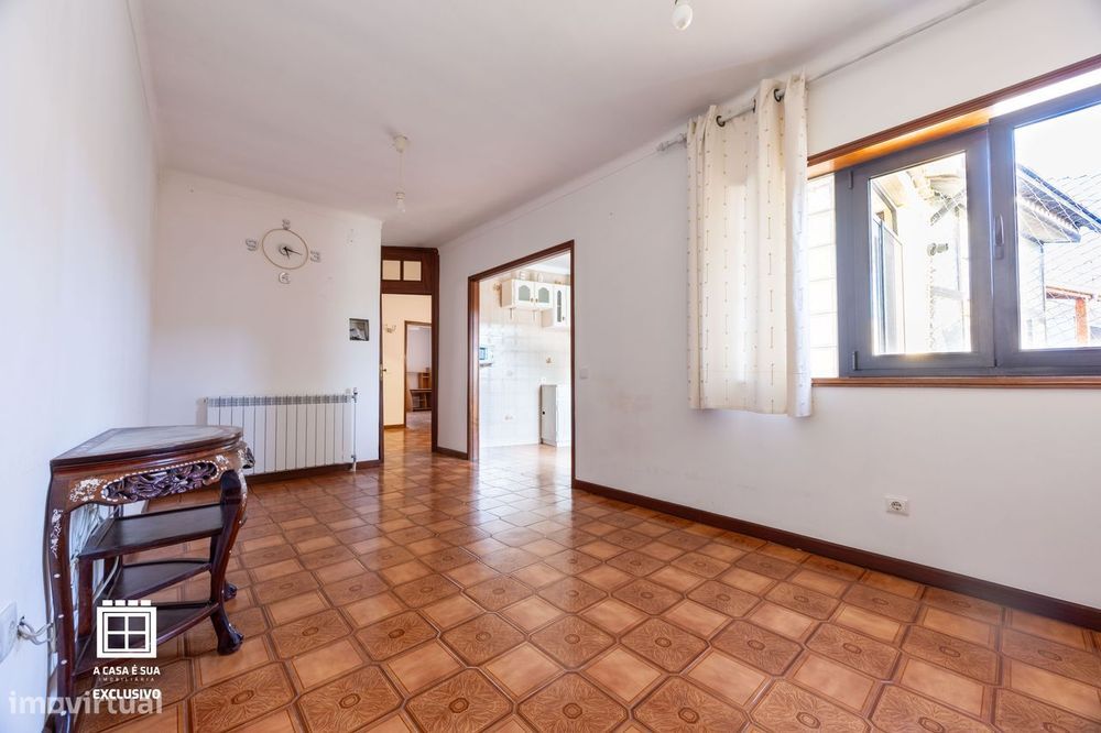 Moradia com garagem no coração de Ovar – Exclusivo