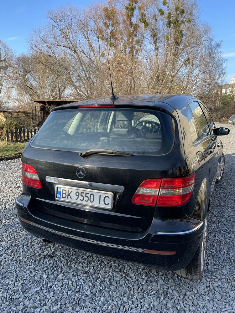 Продам авто mercedes-Benz  B150