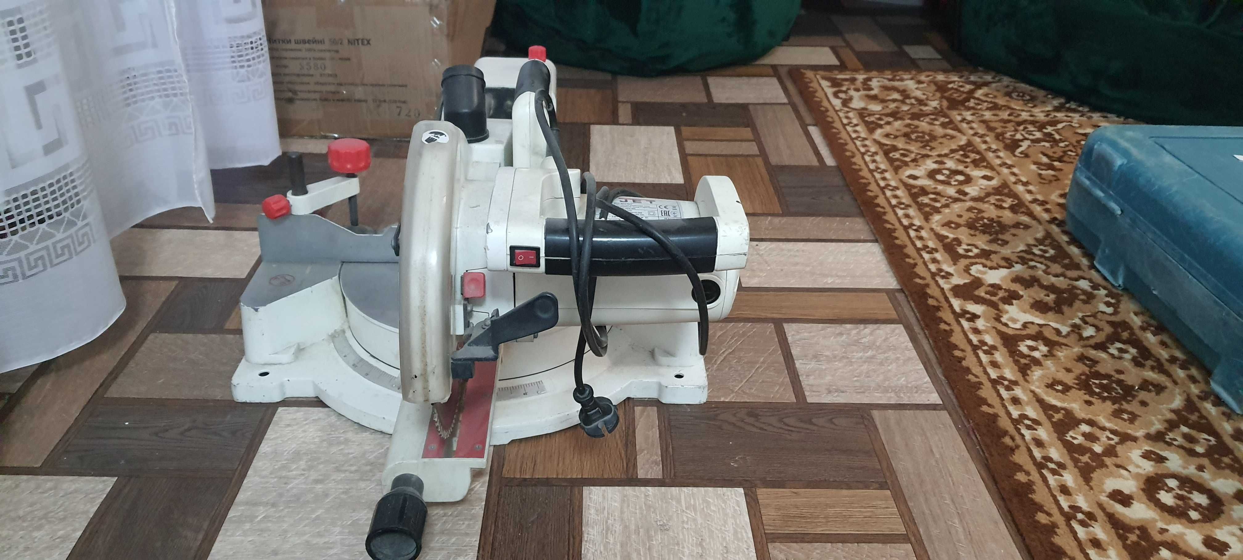 Торцювально-усова пила Jet JSMS-10L