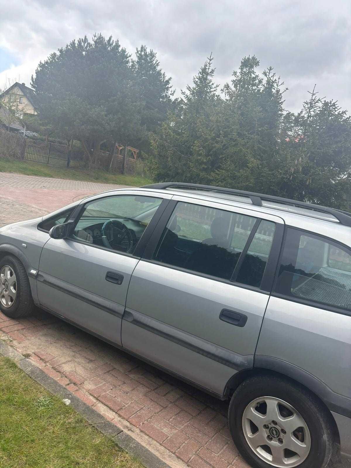 Opel Zafira sprzedaż 1999