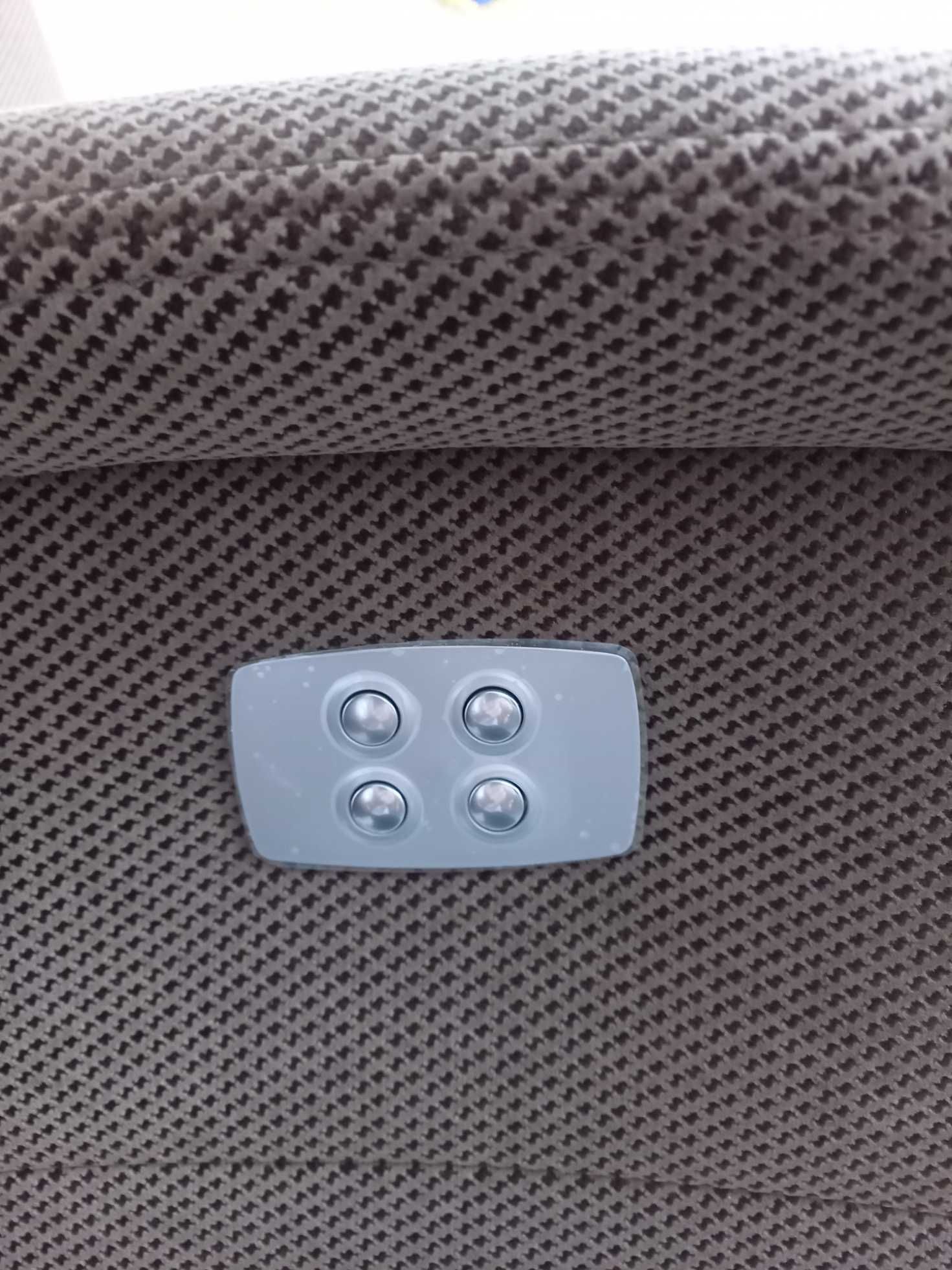 Elektryczny fotel obrotowy z funkcja relaksu, model AROSA