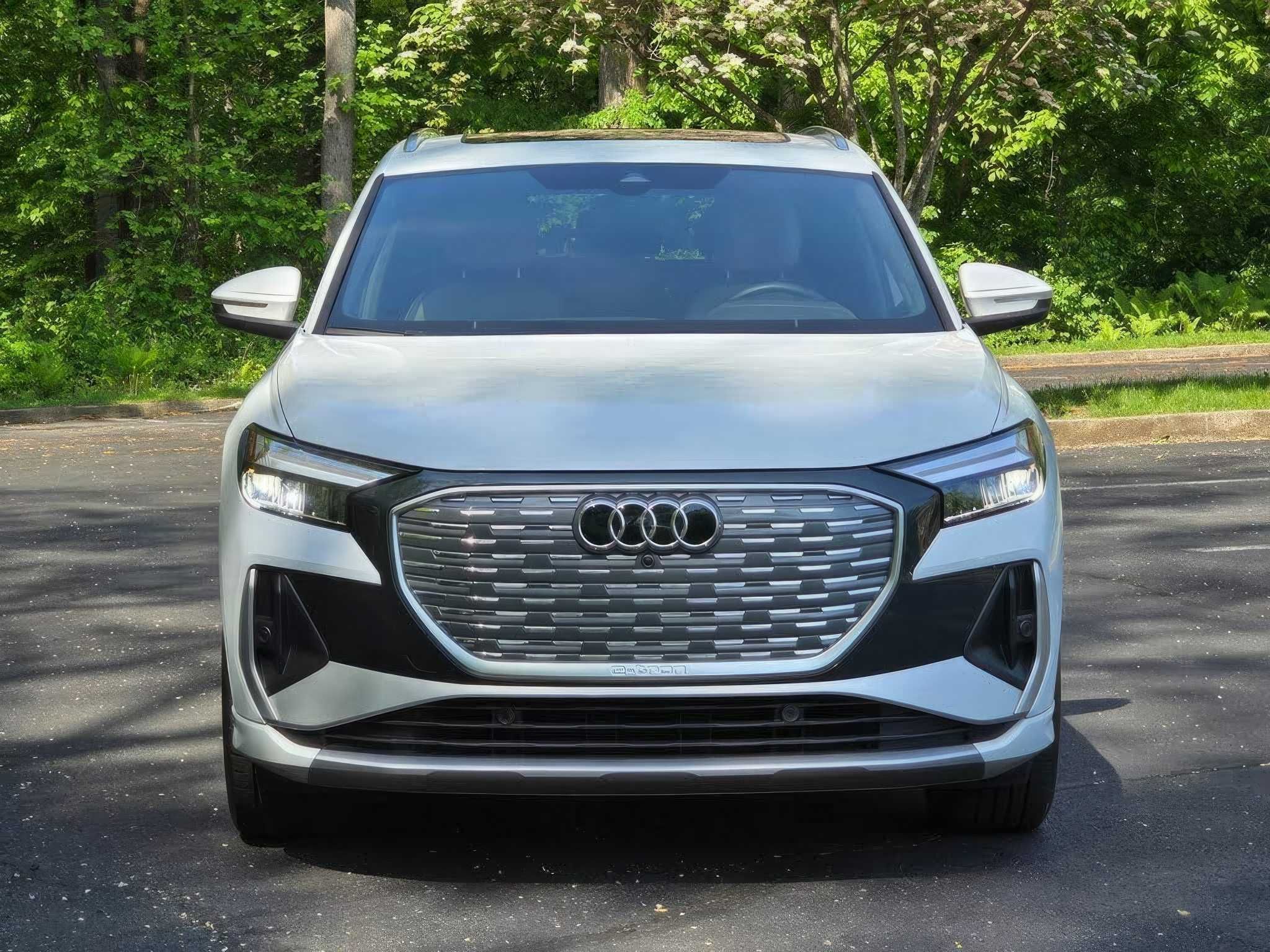 2023 Audi Q4 e-tron quattro Premium 50 TFSI AWD