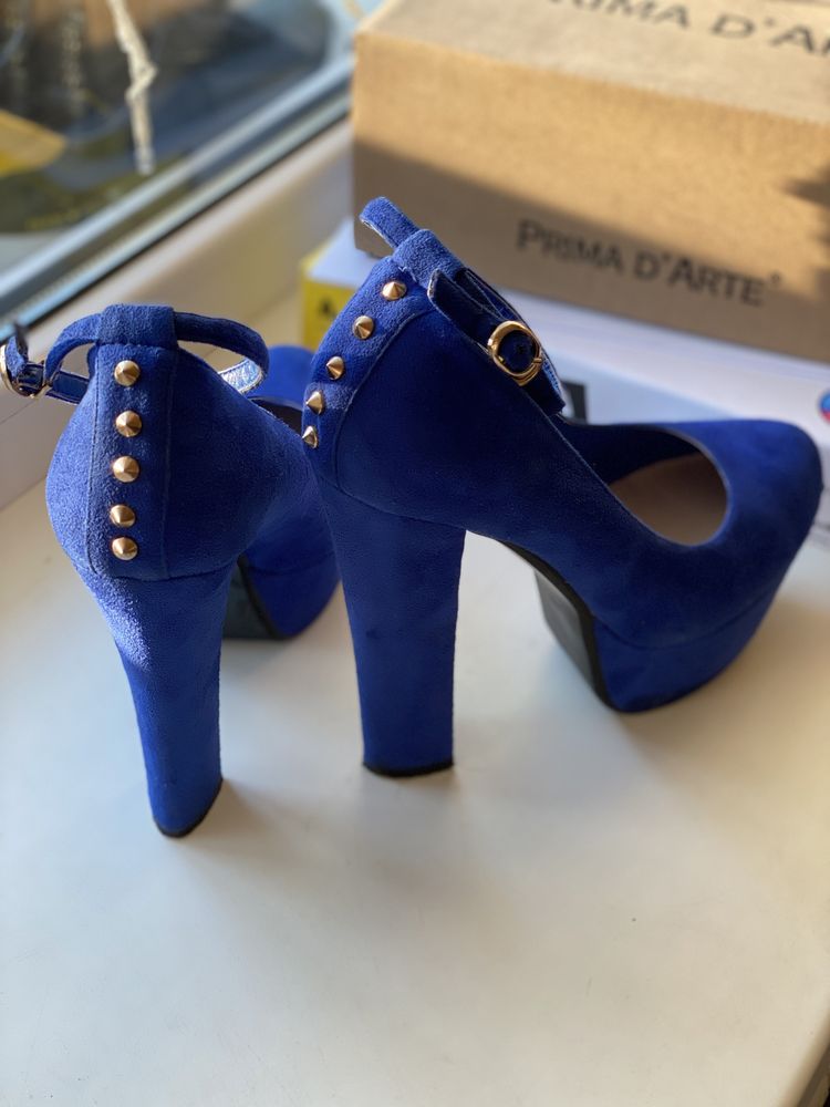 Жіночі сині туфлі 39 розмір