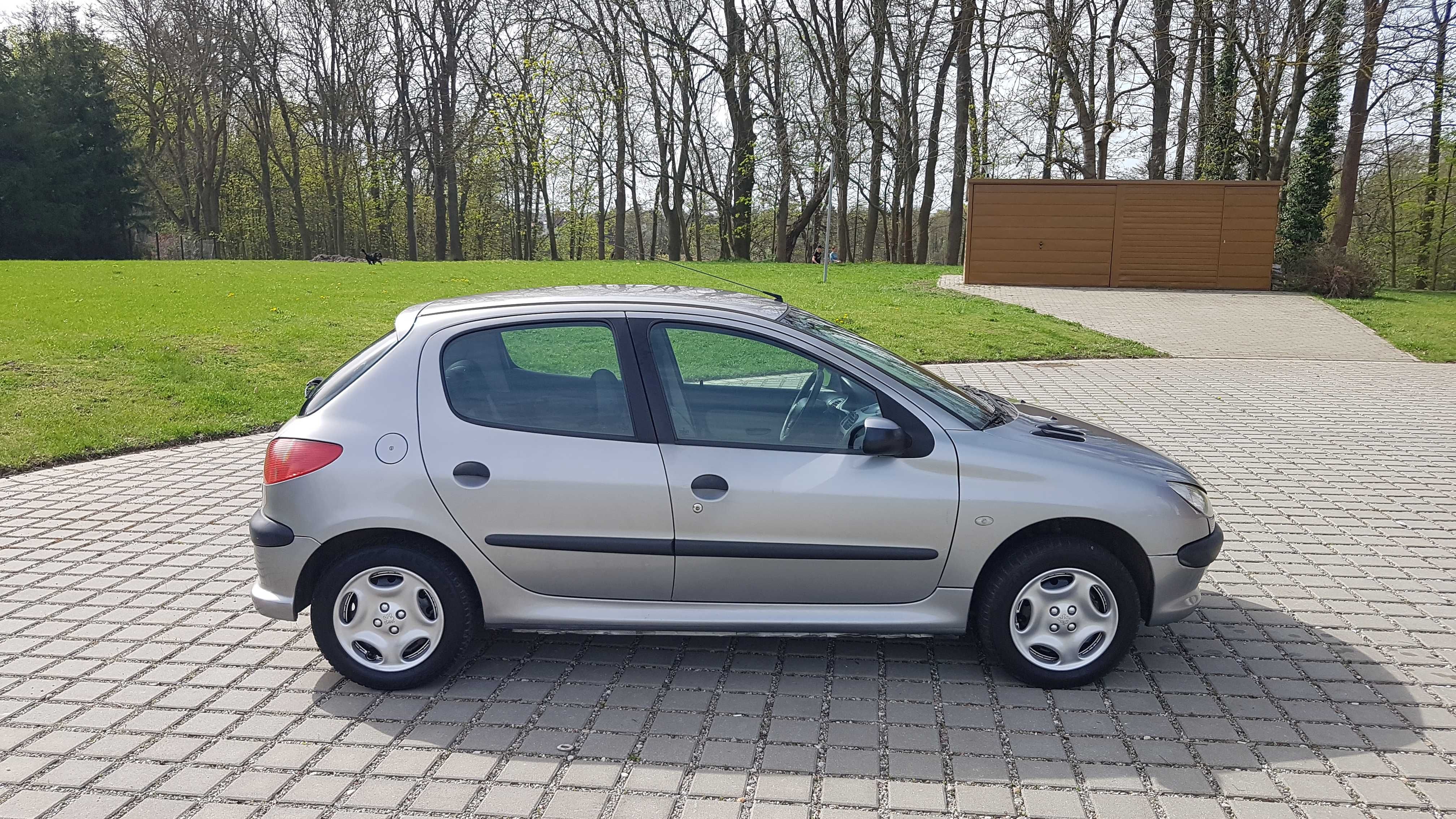 PEUGEOT 206 1.4benzyna 05.2005r KLIMATYZACJA grzane fotele 5drzwi :) !