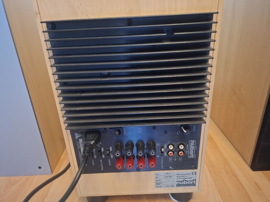 Kolumny Nubert  NuBox i Subwoofer