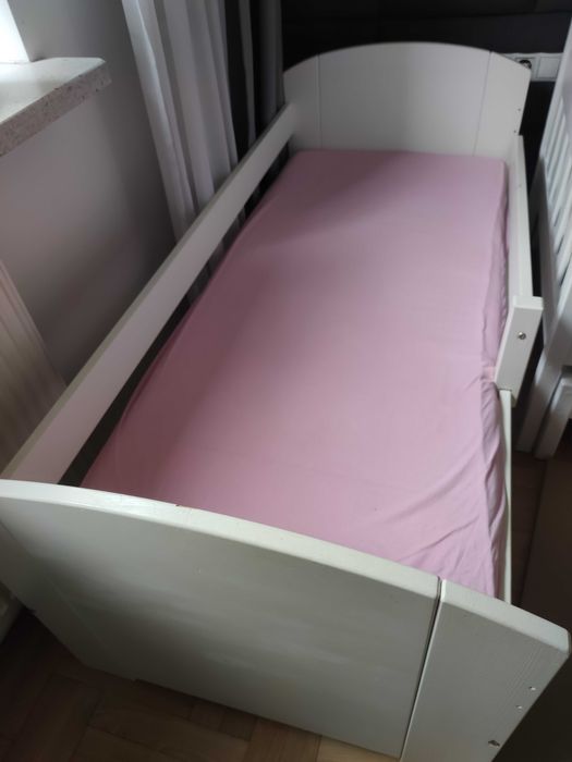 Łóżeczko tapczanik 160x70 z materacem