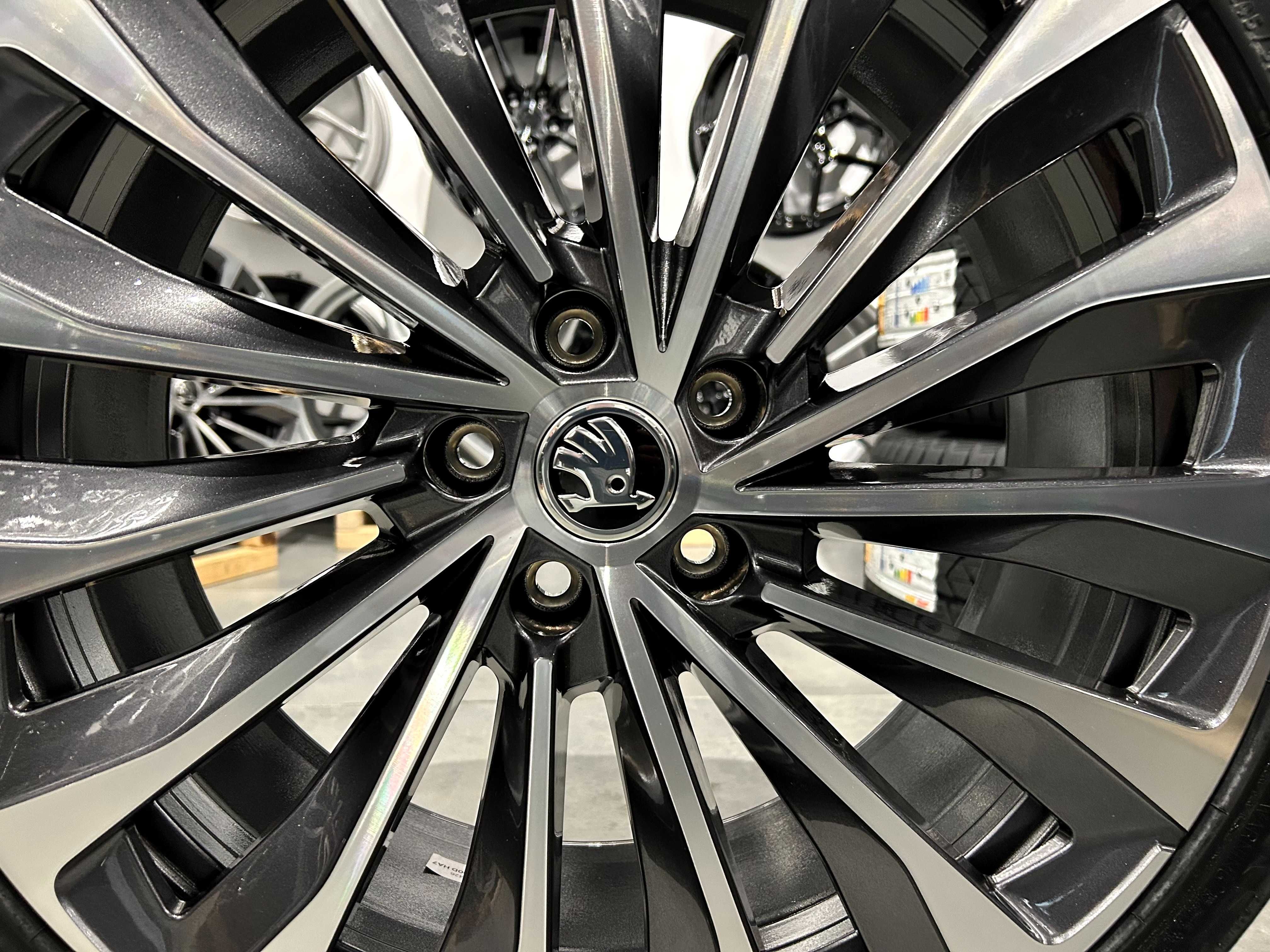 Oryginalne koła aluminiowe 20 5x112 SKODA Superb IV VW Passat B9 TPMS