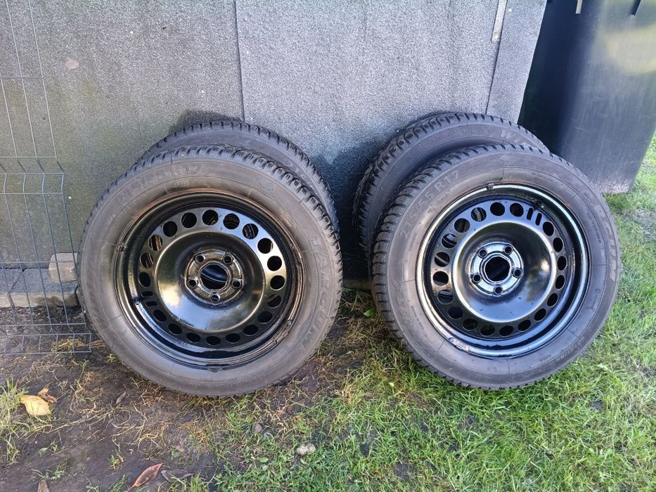 Opony zimowe R 17 bieżnik 6.5mm