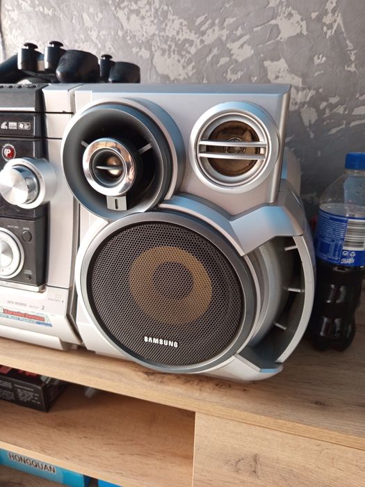 Музикальний центр samsung