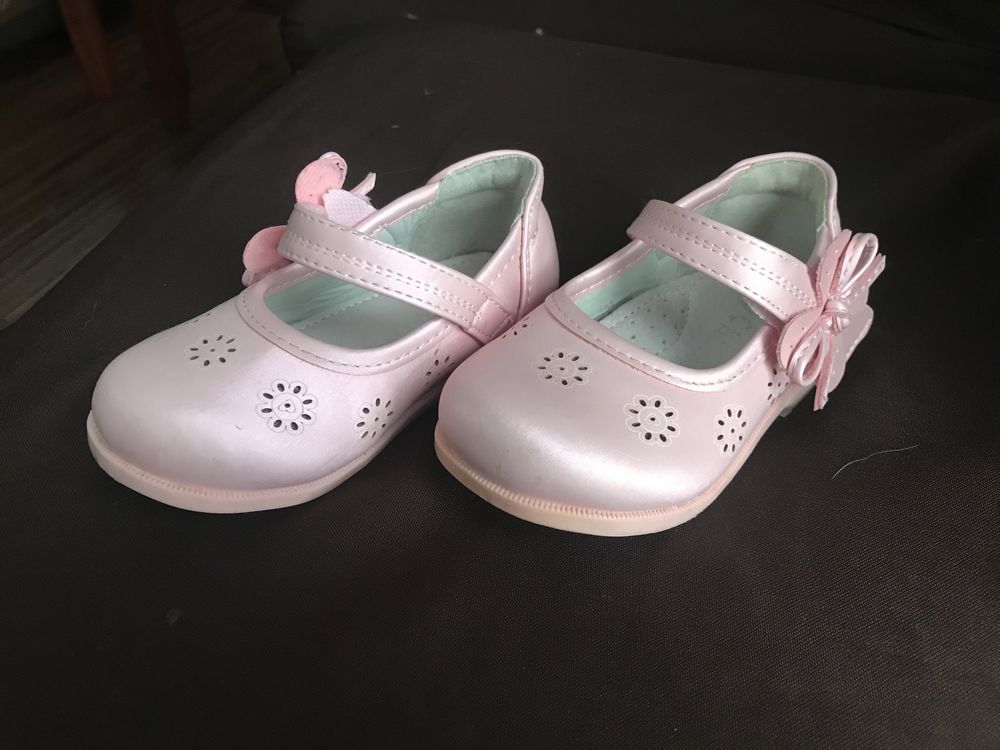 Pantofelki dla dziewczynki
