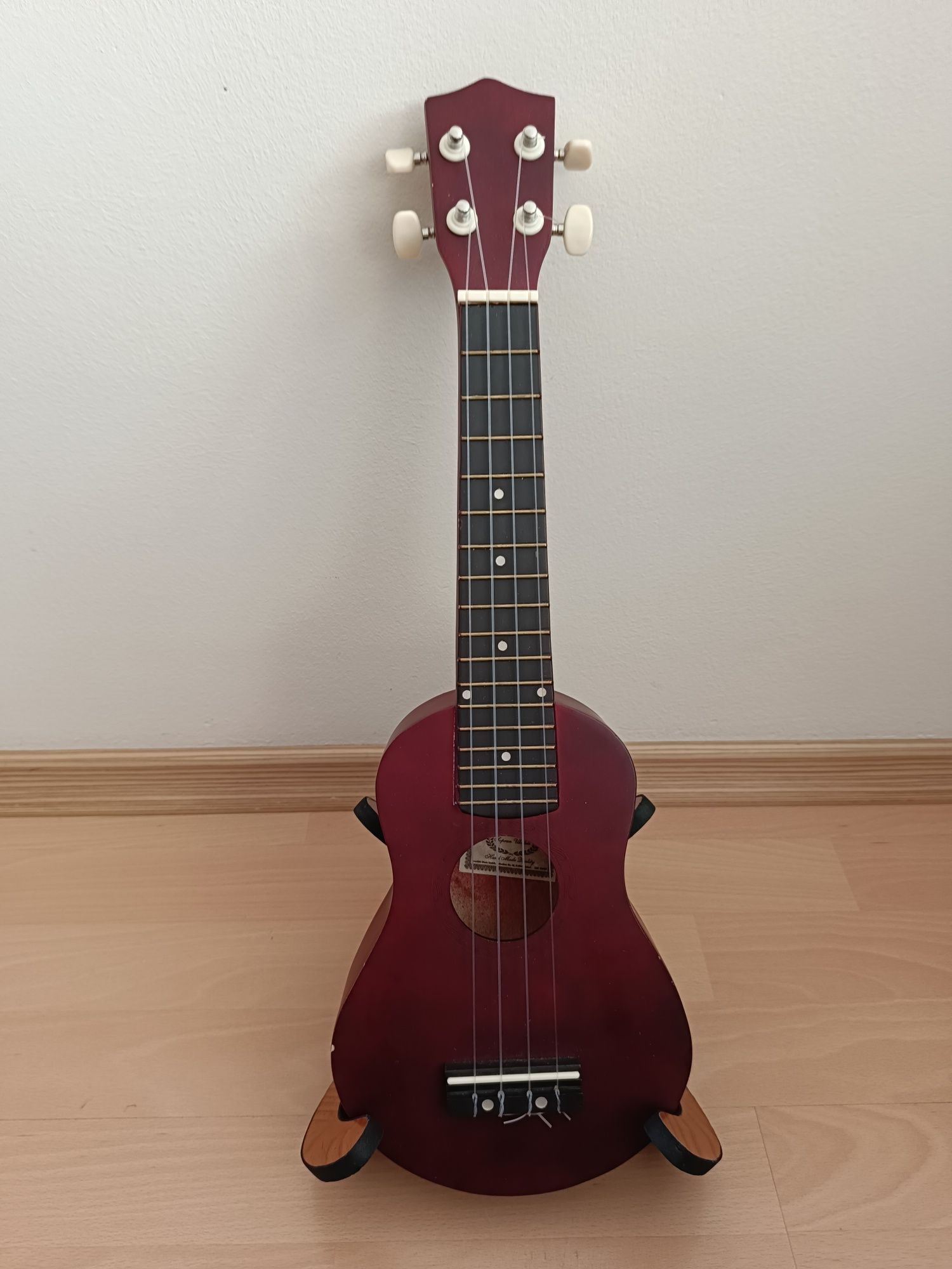 Gitara typu ukulele zestaw