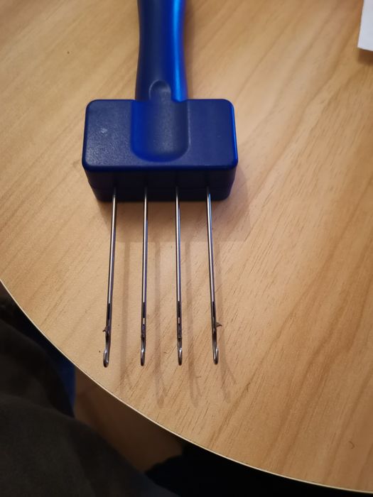 Przyrząd dziewiarski