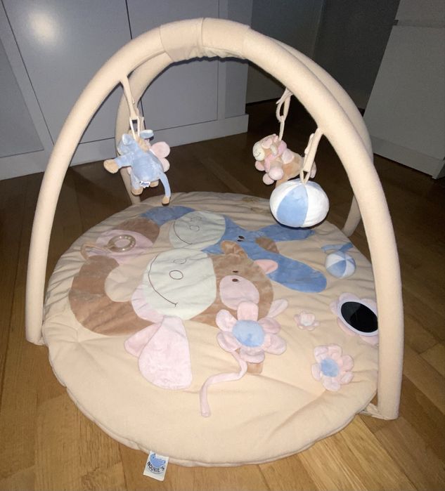Tapete de atividades para bébé da Noukies
