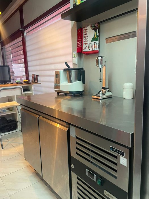 Diversos equipamentos praticamente novos