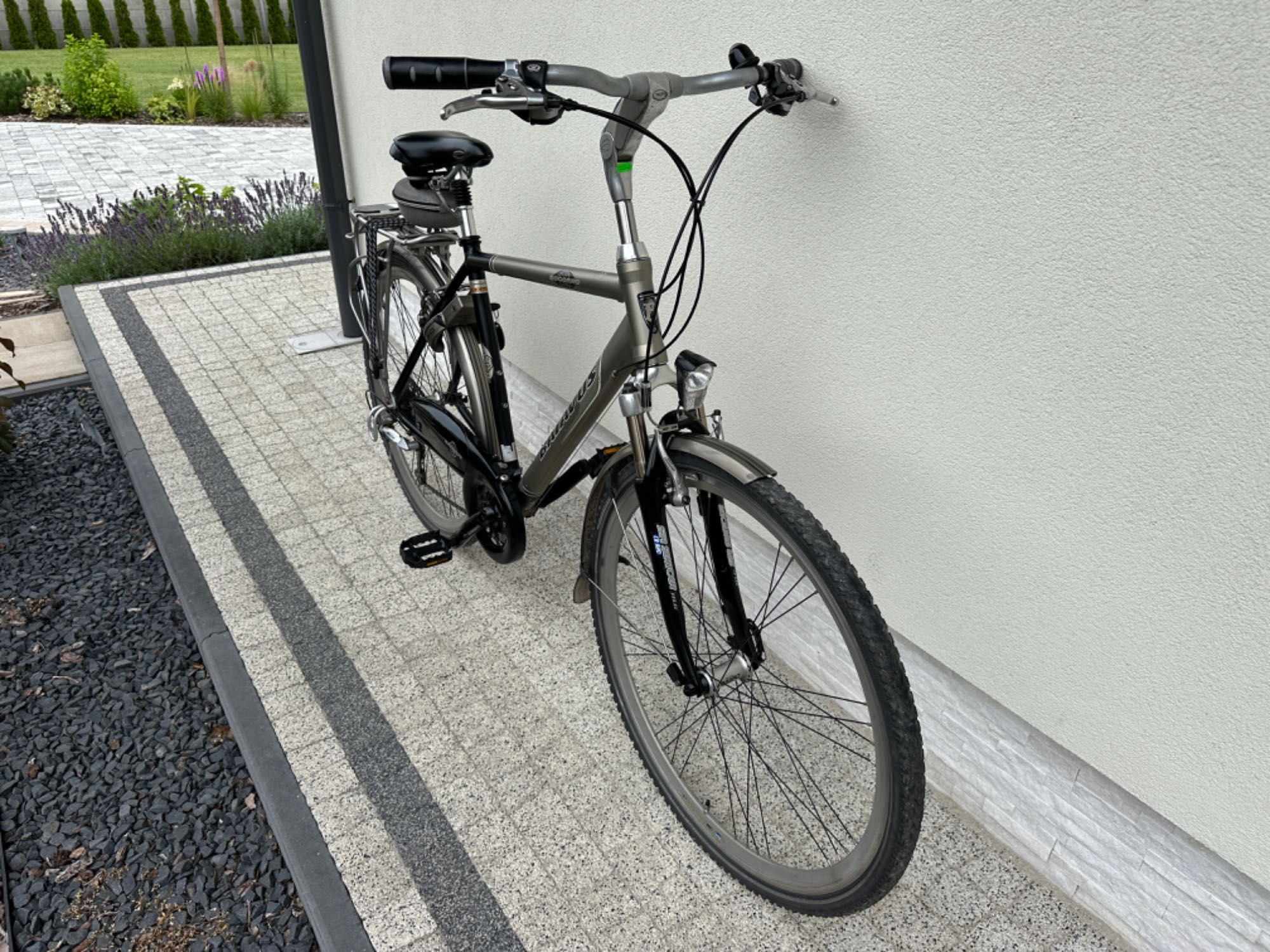 Rower BATAVUS - trekking, koła 28, Deore LX 3x9, 2x amortyzacja