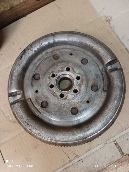 Демфер щеплення маховик 2.0 tdi bmp bkd VW Passat B6 Caddy Skoda 6ст