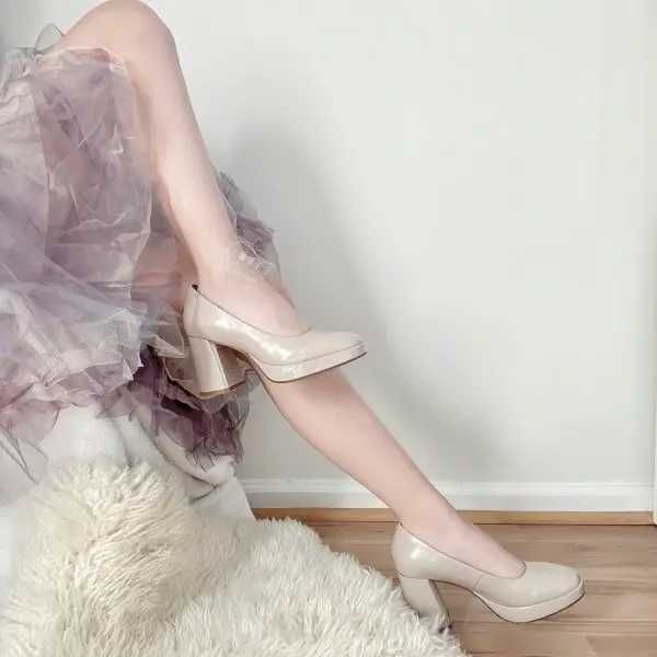 Туфлі жіночі лаковані Clarks, 39.5р