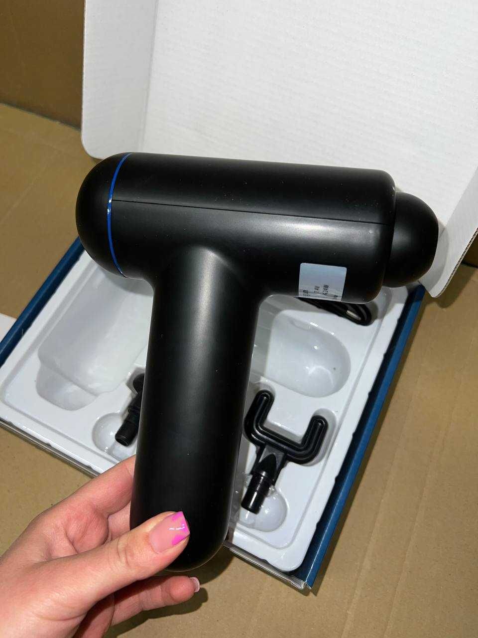 MINIE Professional Massage Gun Pistolet do masażu + 4 końcówki