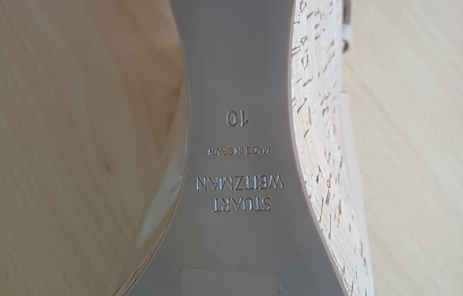 Buty na koturnie Stuart Weitzman