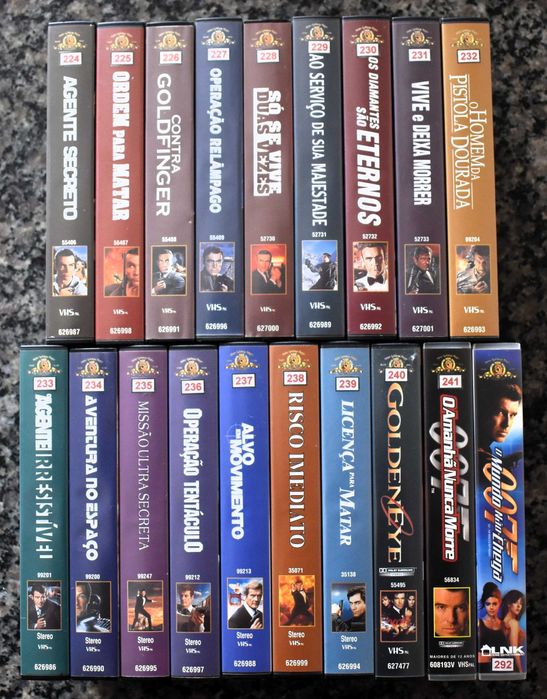 Colecção 007 James Bond - Lote de 19 cassetes VHS