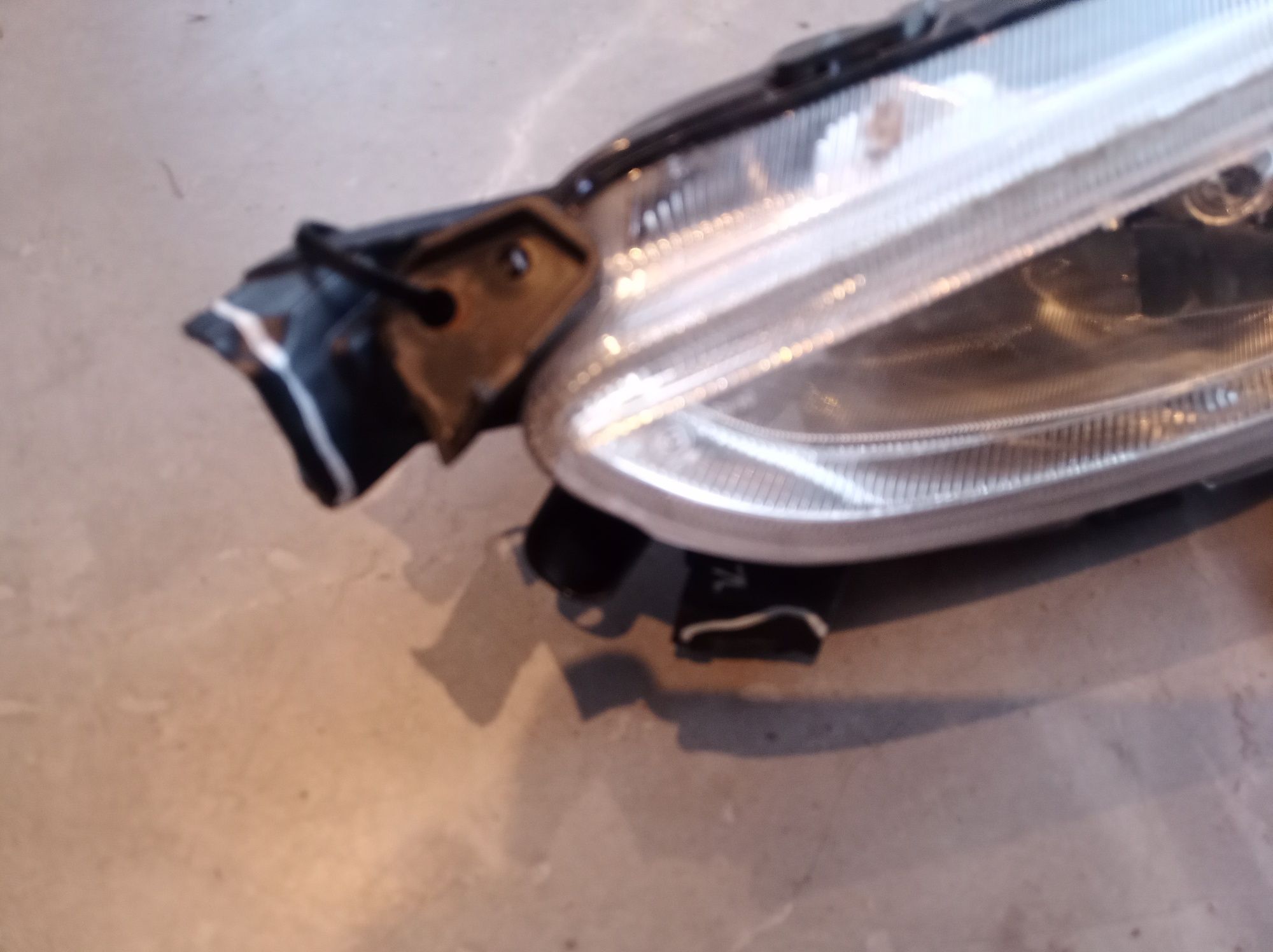 Halogen lewy Hyundai tucson III 15-18