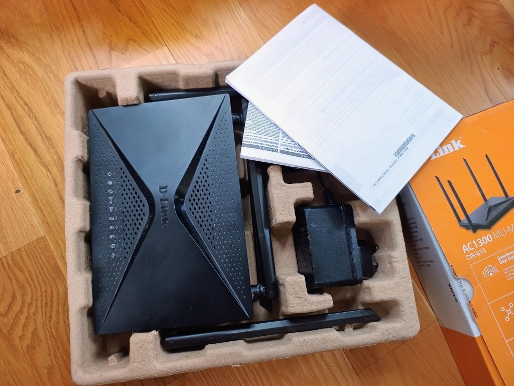 Router d-link dir 853, 2,4 i 5 ghz AC1300