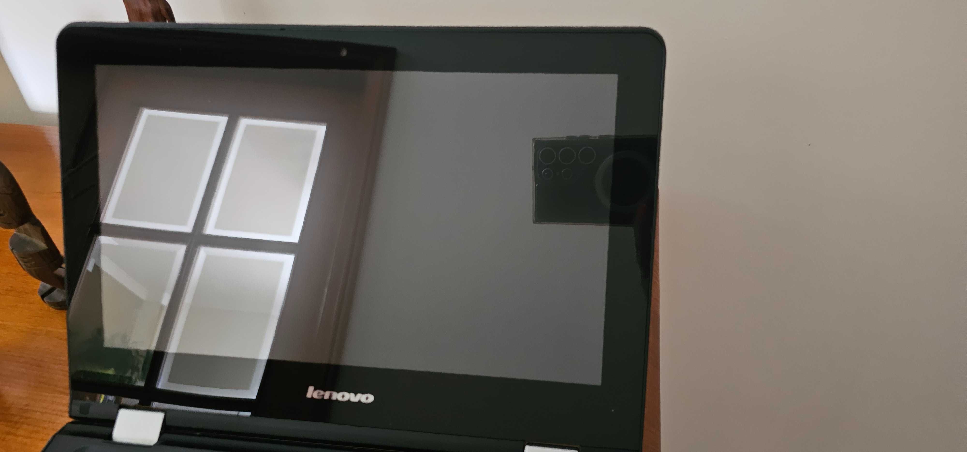 Computador portátil/tablet Lenovo Yoga 300