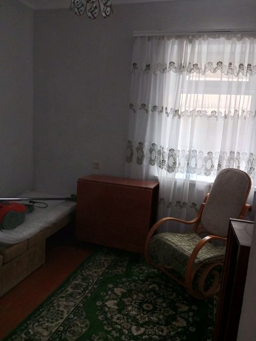 Здам частину будинку на довгий строк