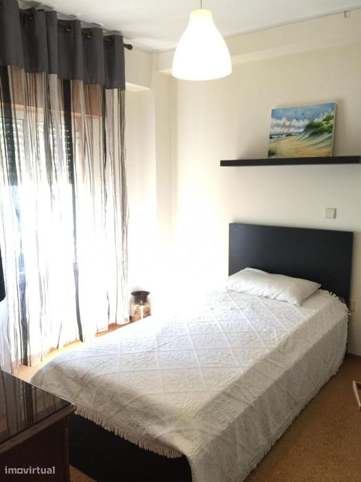 259239 - Quarto com cama de solteiro em Campanhã