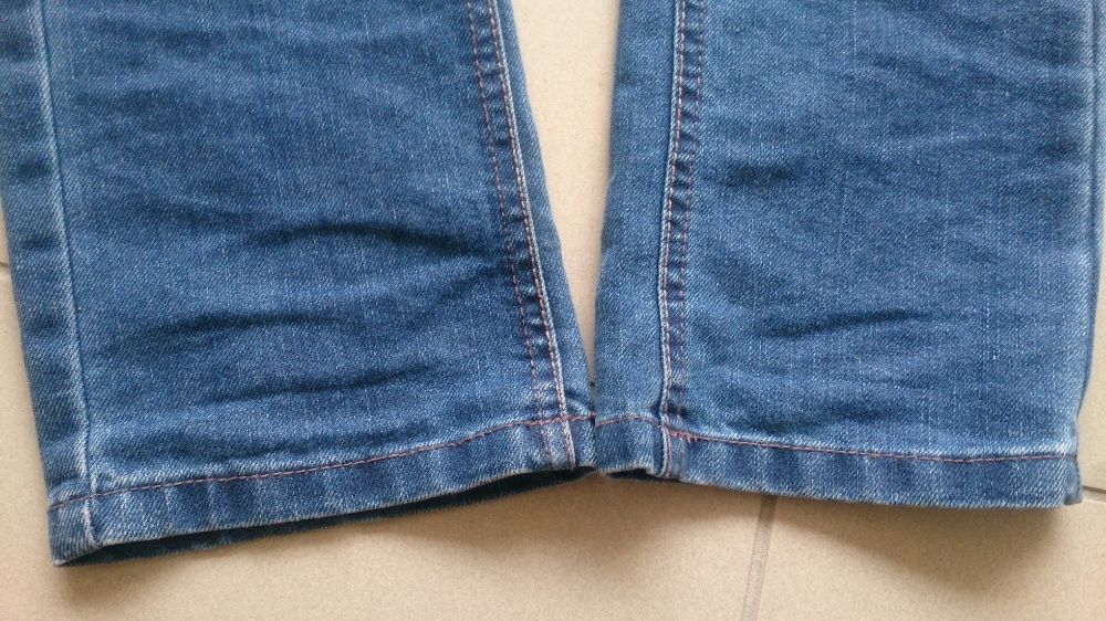 Spodnie dżinsy jeansy chłopięce 10 lat